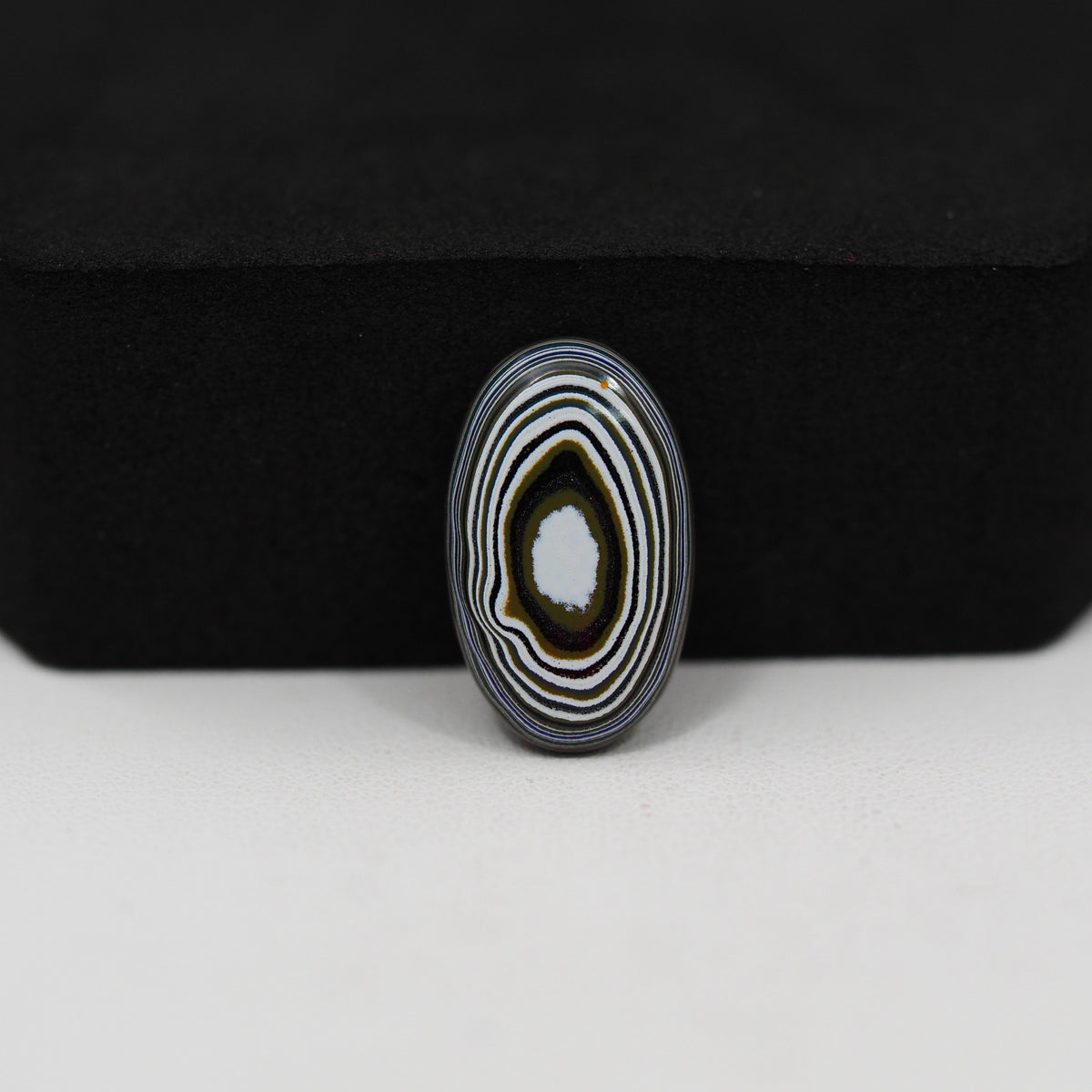 Fordite Agate Cabochon Oval 18x11mm 2ct - Detroit Agate layered paint - Pedra Gems