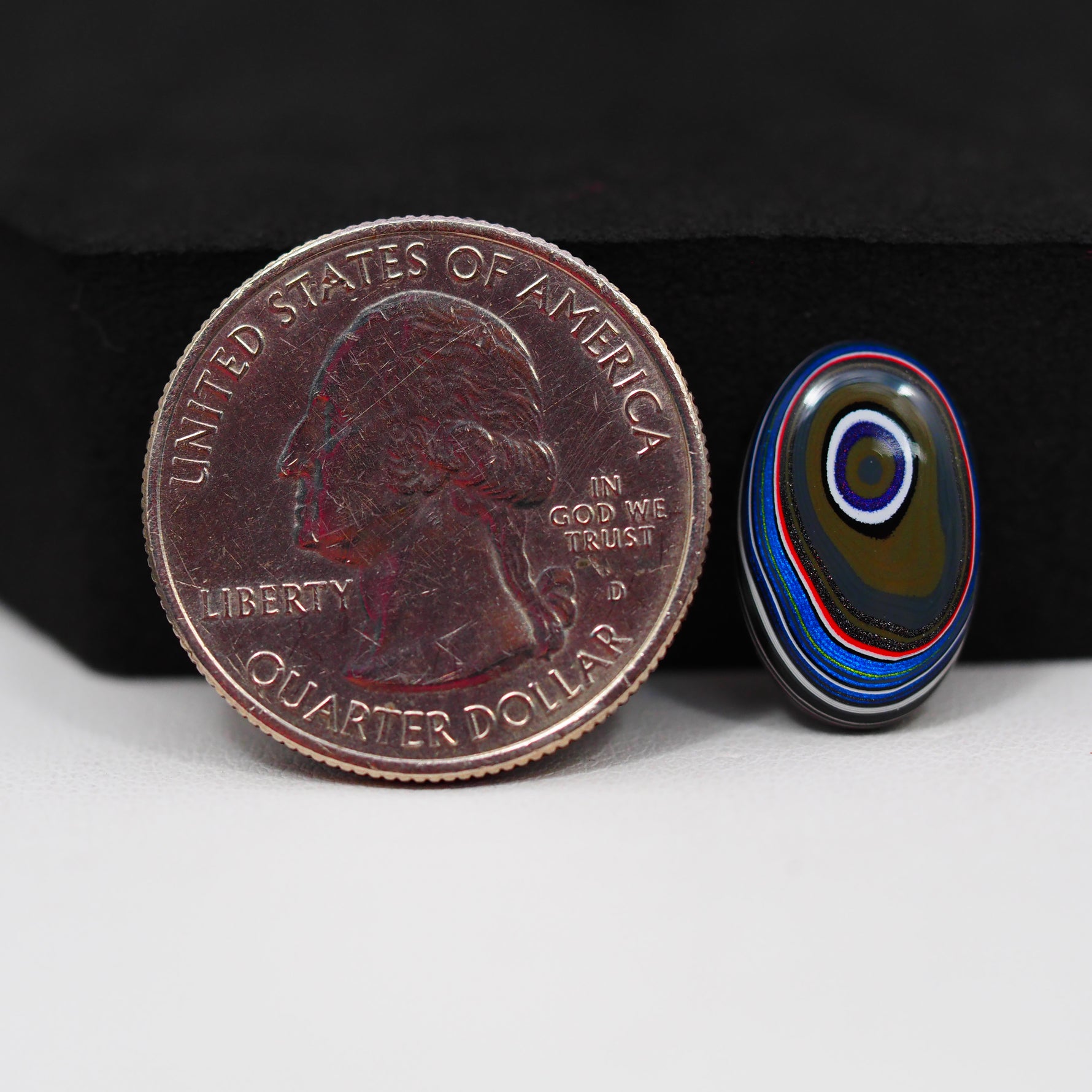 Fordite Agate Cabochon Oval 16x10mm 2ct - Detroit Agate layered paint - Pedra Gems
