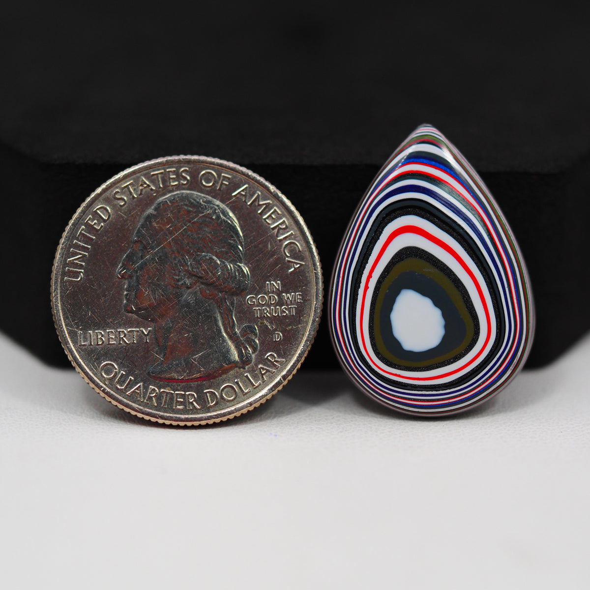 Fordite Agate Cabochon Pear 26x18mm 6.5ct - Detroit Agate layered paint - Pedra Gems