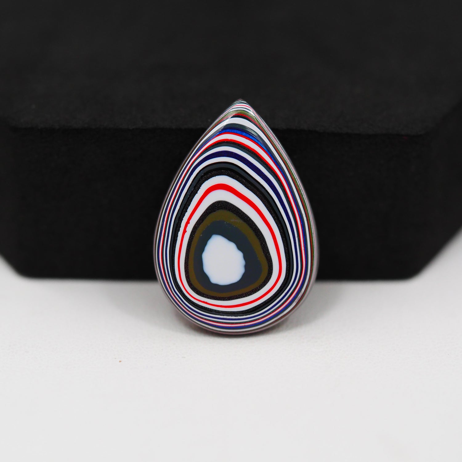 Fordite Agate Cabochon Pear 26x18mm 6.5ct - Detroit Agate layered paint - Pedra Gems