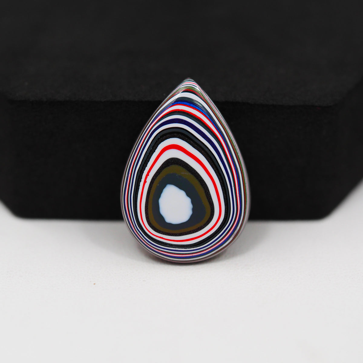 Fordite Agate Cabochon Pear 26x18mm 6.5ct - Detroit Agate layered paint - Pedra Gems