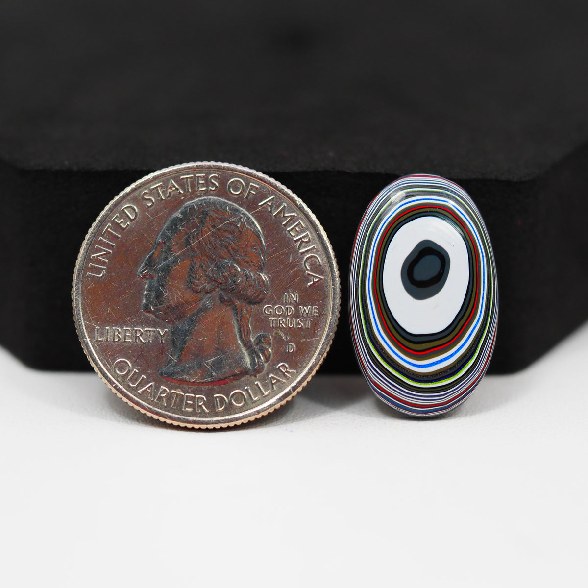 Fordite Agate Cabochon Oval 21x13mm 4.5ct - Detroit Agate layered paint - Pedra Gems