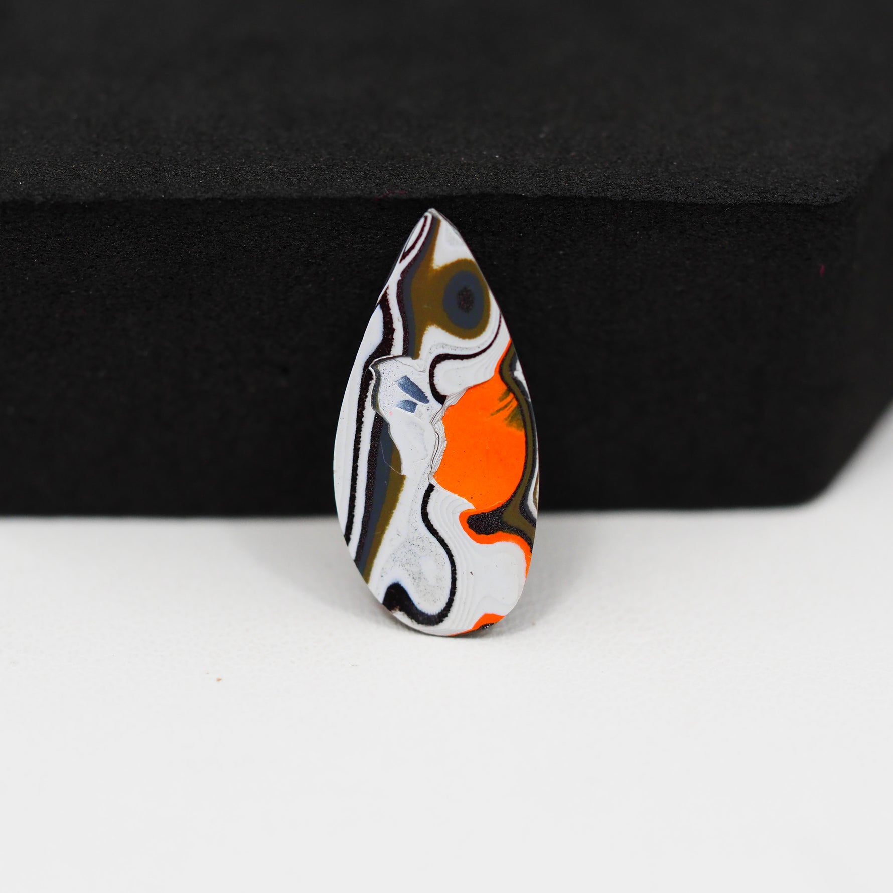 Fordite Agate Cabochon Pear 22x11mm 2ct - Detroit Agate layered paint - Pedra Gems