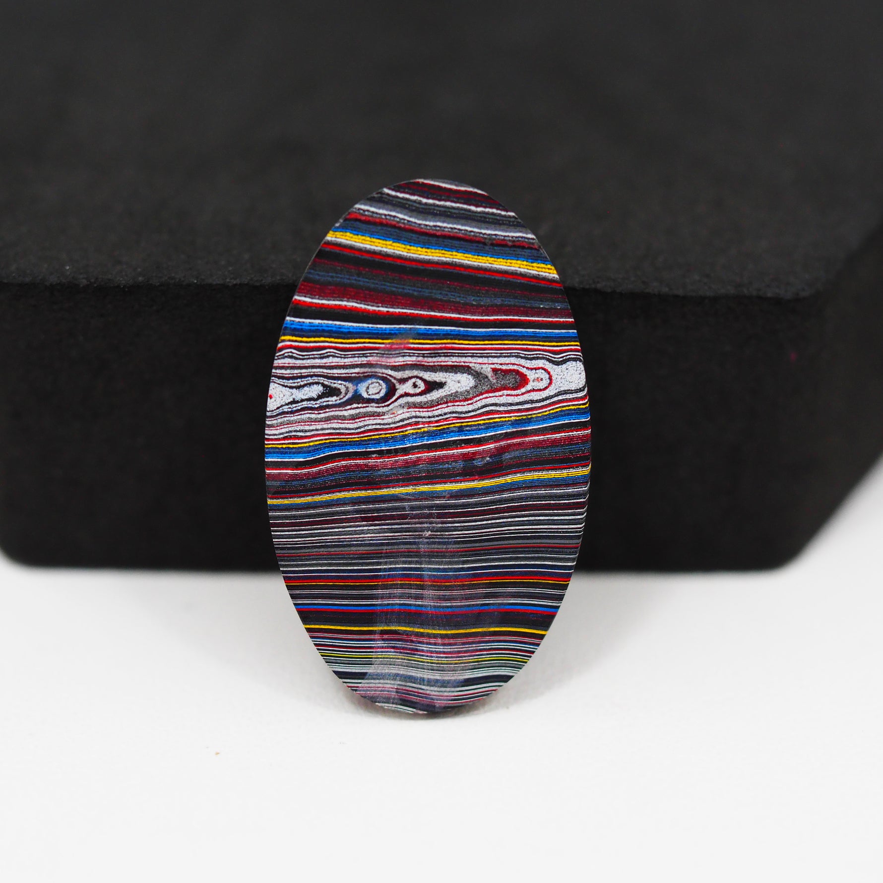 Fordite Agate Cabochon Oval 30x18mm 9ct - Detroit Agate layered paint - Pedra Gems