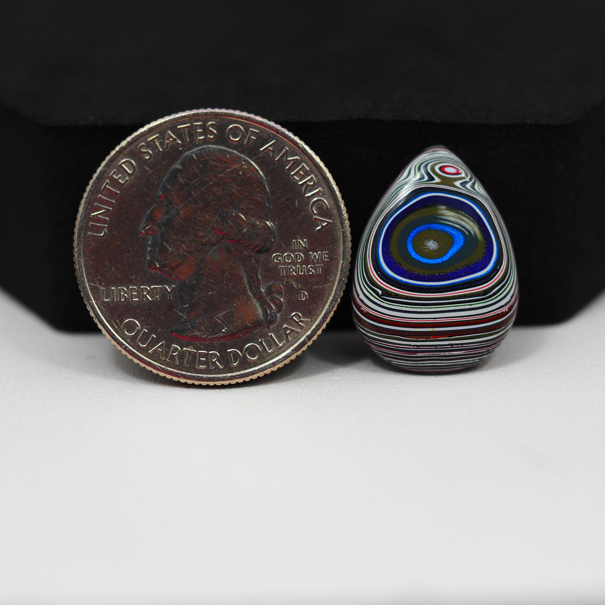 Fordite Agate Cabochon Pear 20x15mm 4.5ct - Detroit Agate layered paint - Pedra Gems