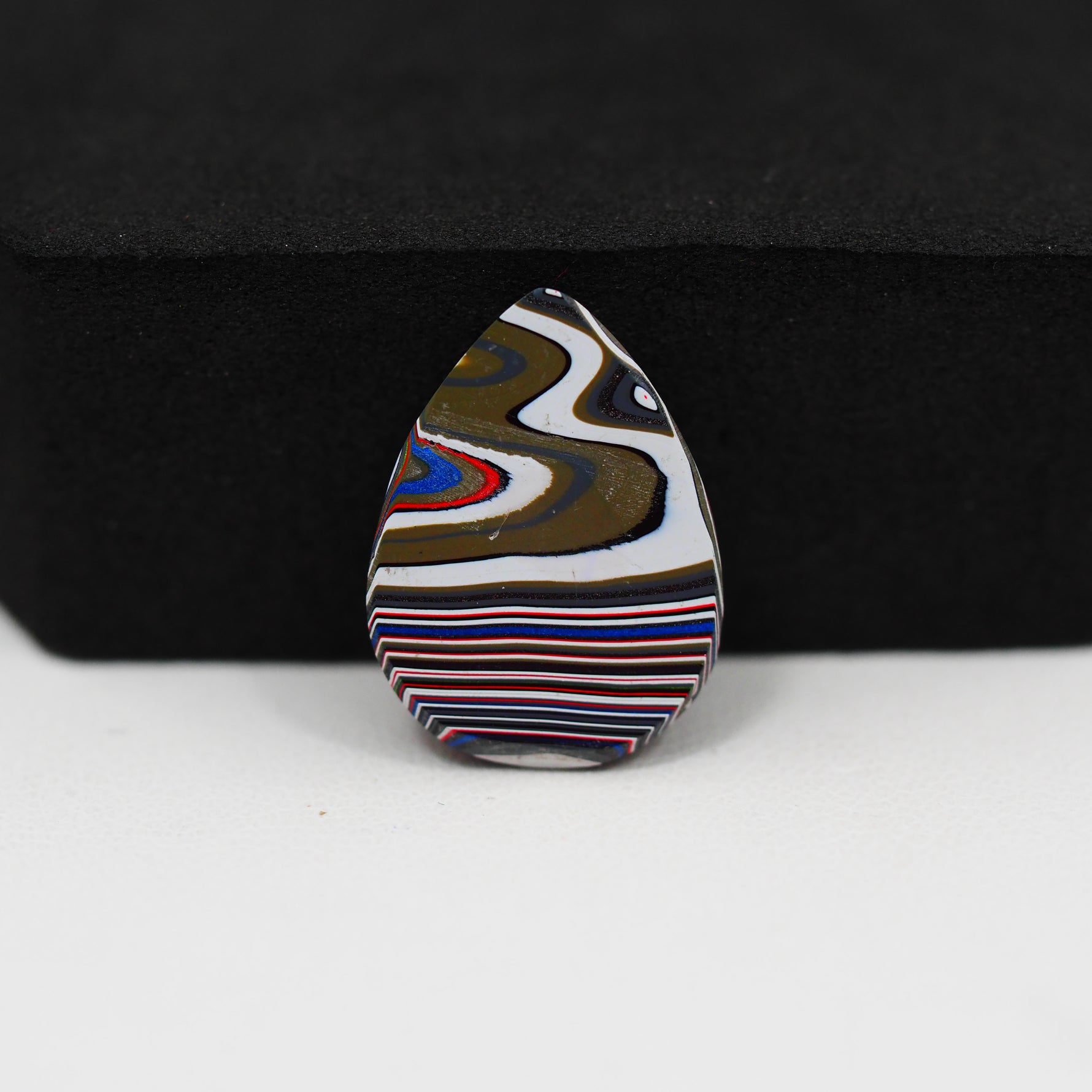 Fordite Agate Cabochon Pear 20x15mm 4.5ct - Detroit Agate layered paint - Pedra Gems