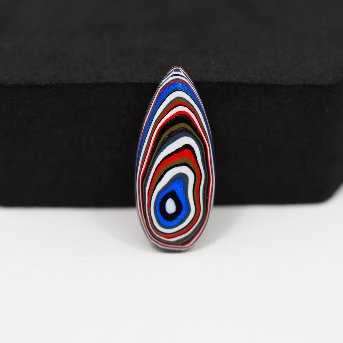 Fordite Agate Cabochon Pear 24x11mm 2ct - Detroit Agate layered paint - Pedra Gems