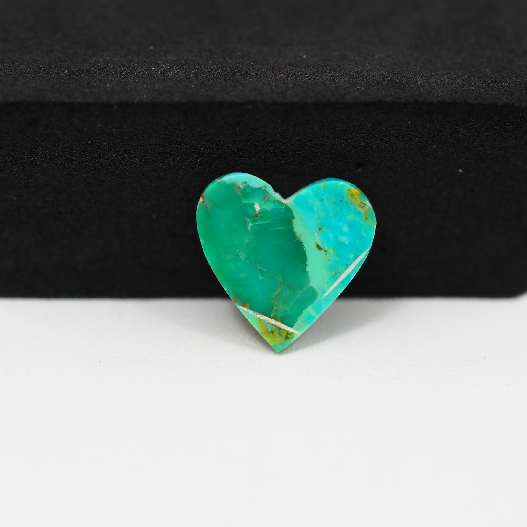 Natural Mohave Turquoise Heart Cabochon 14x14mm 5.5ct - Blue Green - Pedra Gems