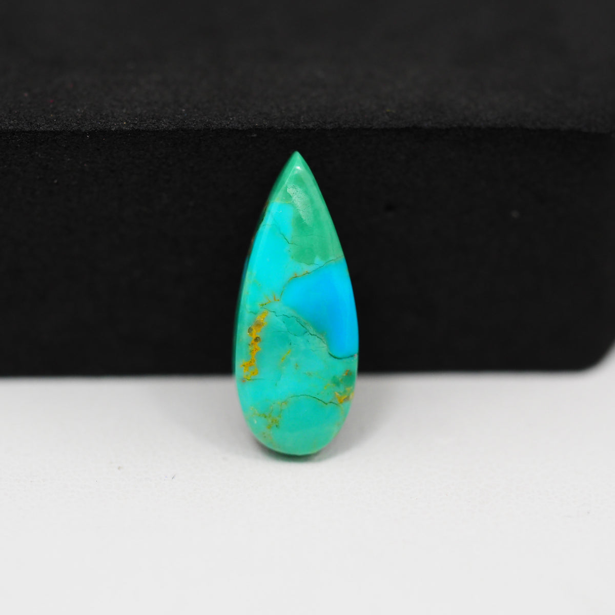 Natural Mohave Turquoise Pear Cabochon 20x7mm 4ct - Green Blue - Pedra Gems