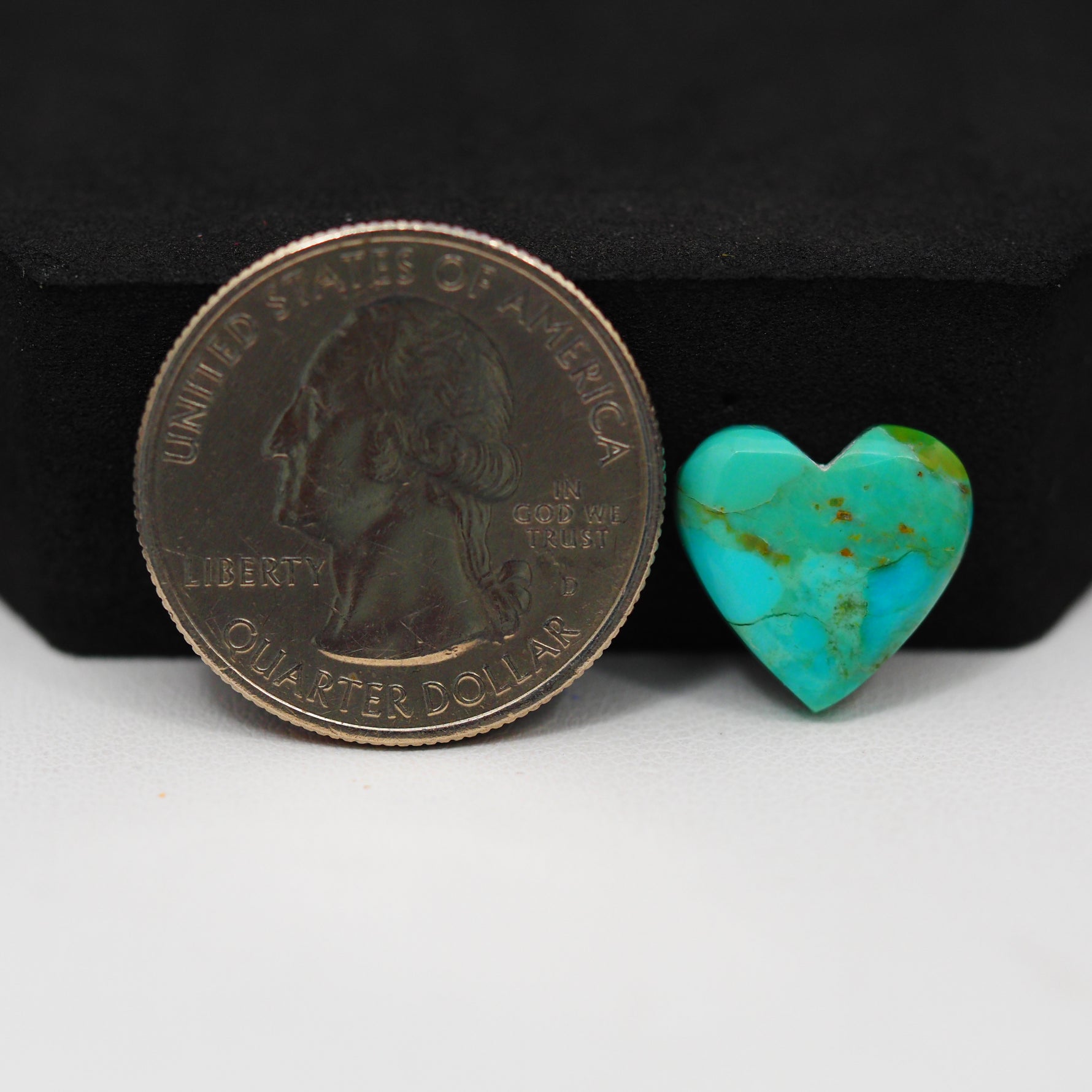 Natural Mohave Turquoise Heart Cabochon 13x13mm 4.5ct - Blue Green - Pedra Gems
