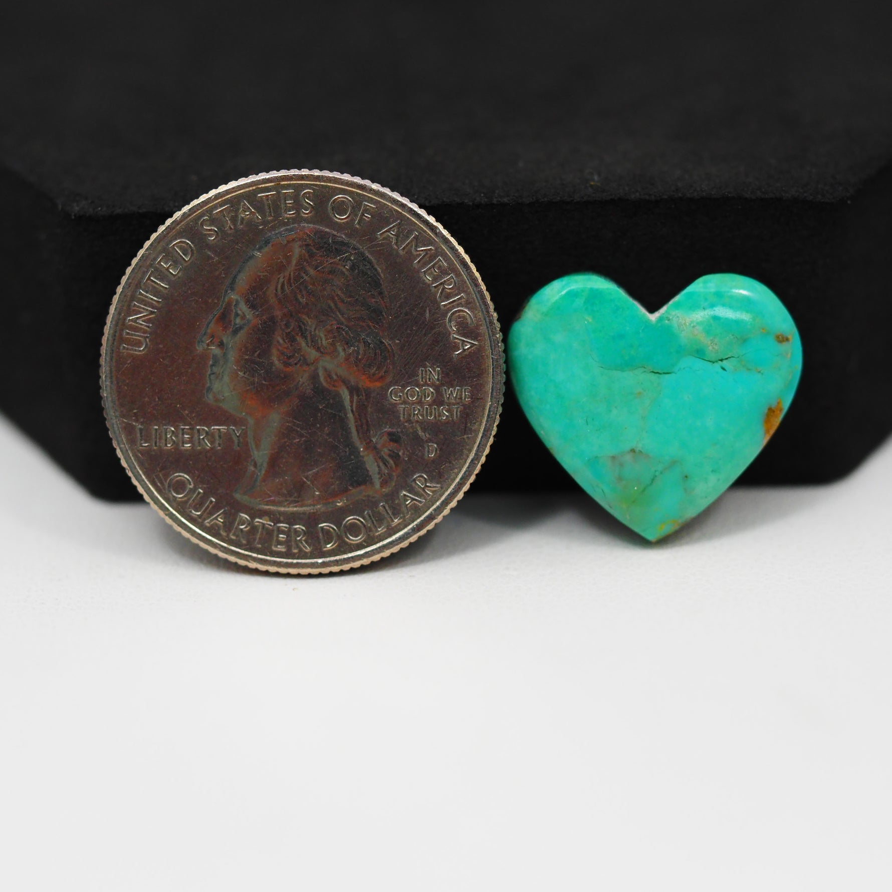 Natural Mohave Turquoise Heart Cabochon 17x18mm 7.5ct - Green - Pedra Gems