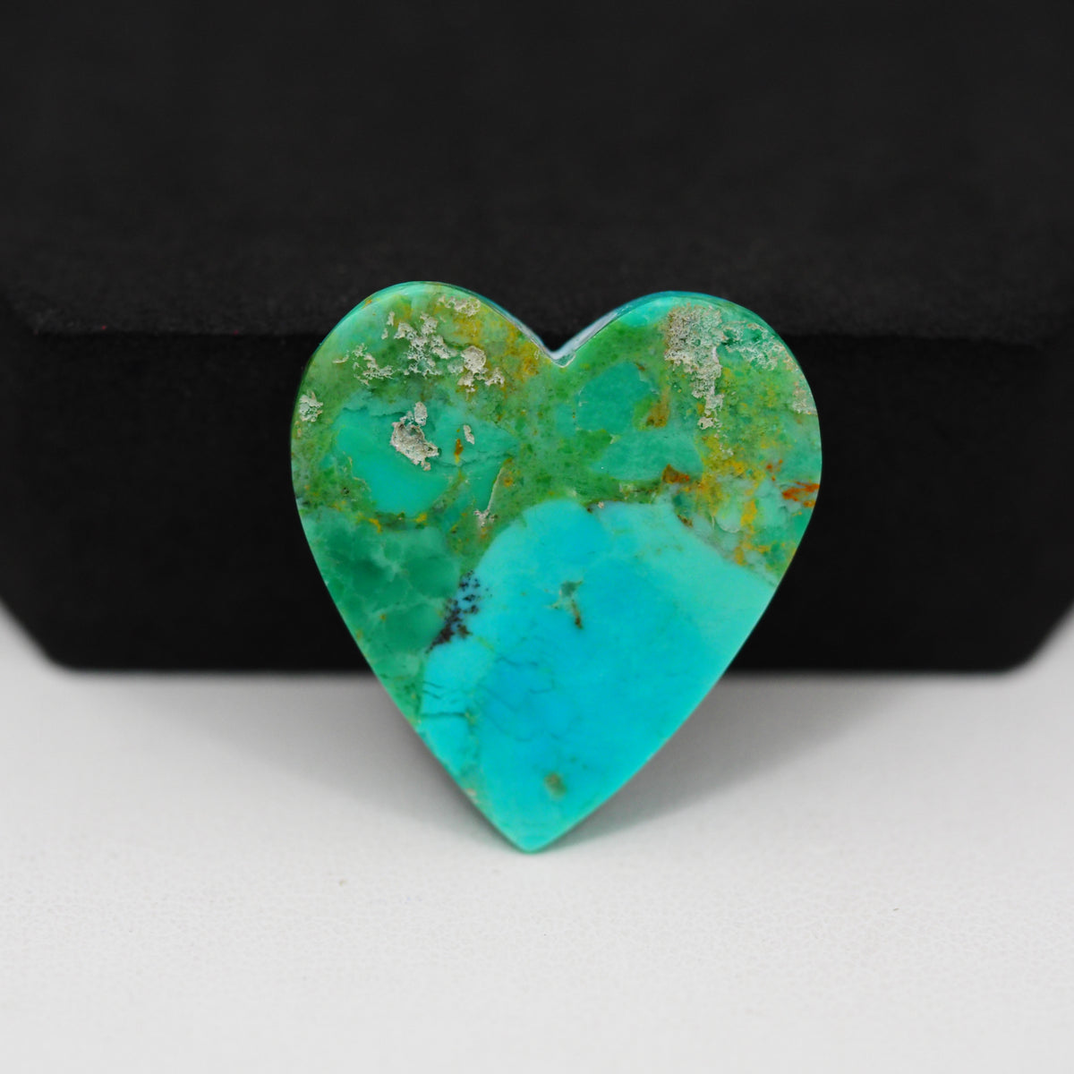 Natural Mohave Turquoise Heart Cabochon 26x24mm 19ct - Blue - Pedra Gems