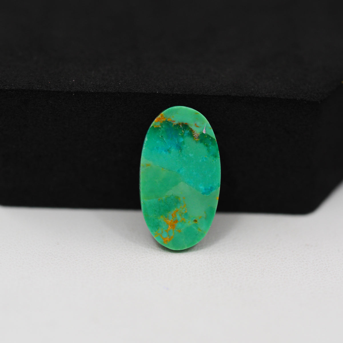 Natural Mohave Turquoise Oval Cabochon 20x11mm 6ct - Green - Pedra Gems