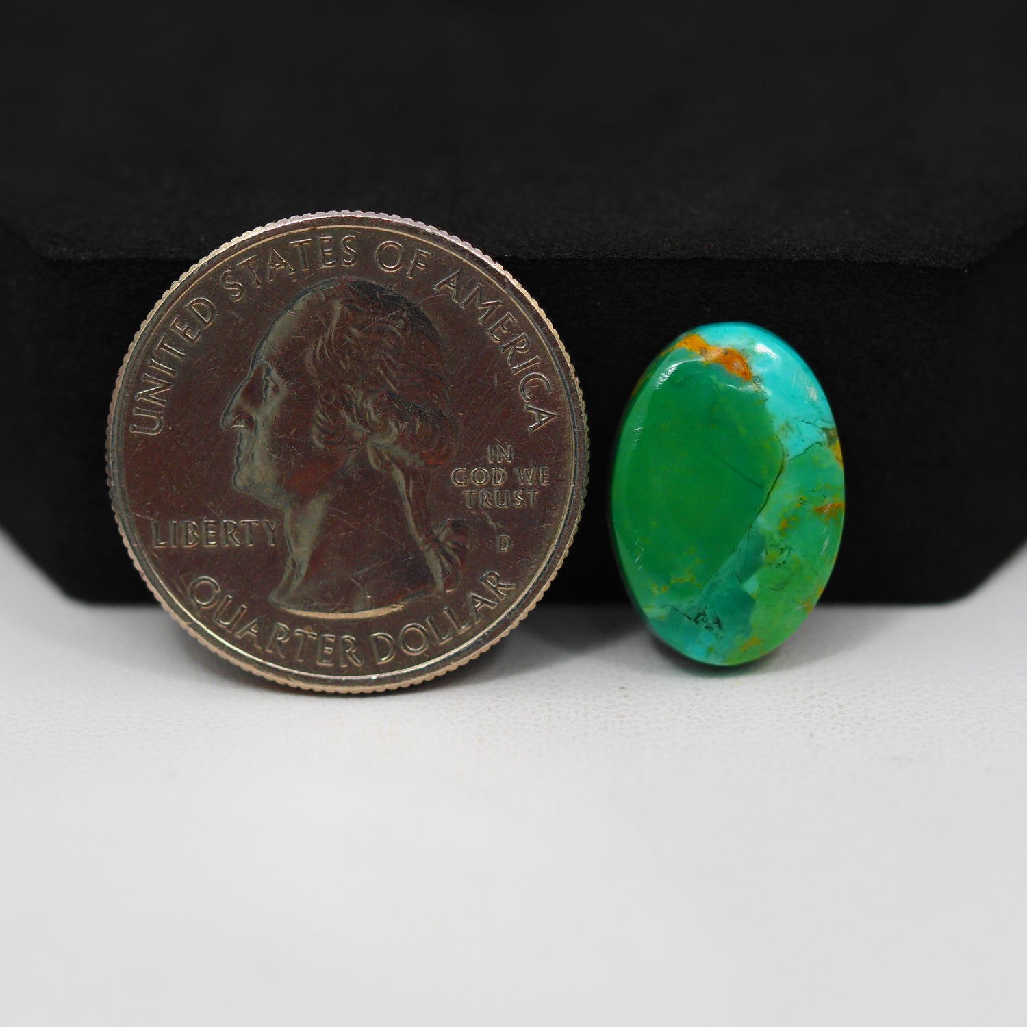 Natural Mohave Turquoise Oval Cabochon 17x12mm 6ct - Green - Pedra Gems