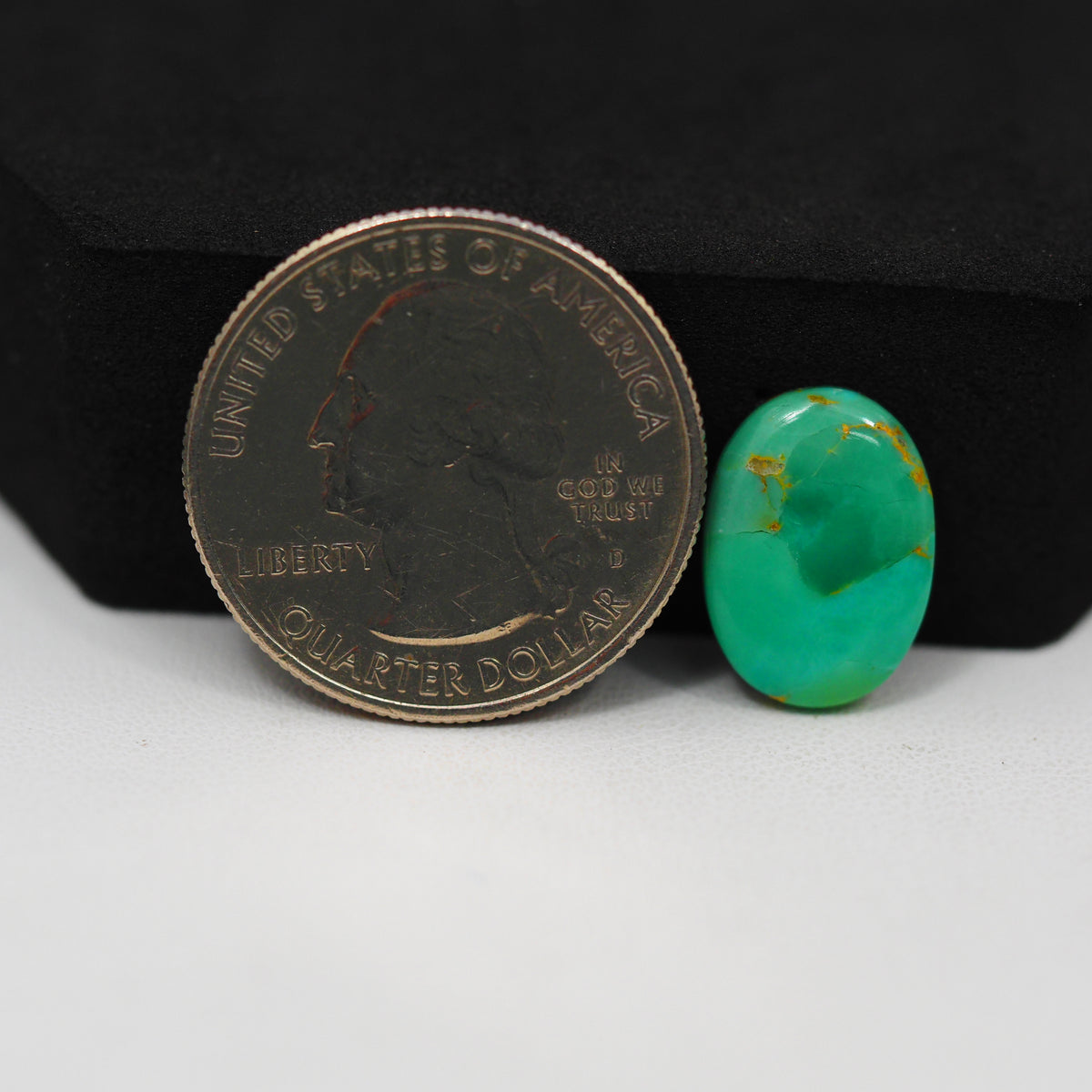 Natural Mohave Turquoise Oval Cabochon 15x11mm 4.5ct - Green - Pedra Gems