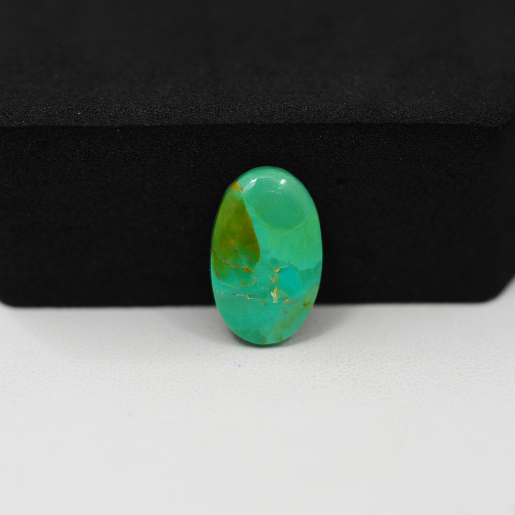 Natural Mohave Turquoise Oval Cabochon 16x10mm 4.5ct - Green - Pedra Gems