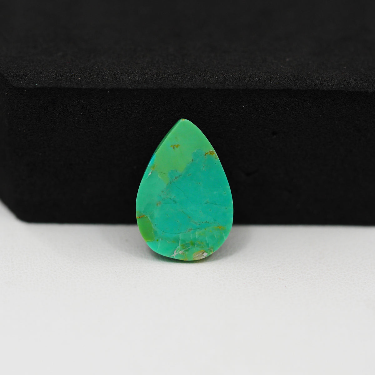 Natural Mohave Turquoise Pear Cabochon 17x12mm 5ct - Teal - Pedra Gems