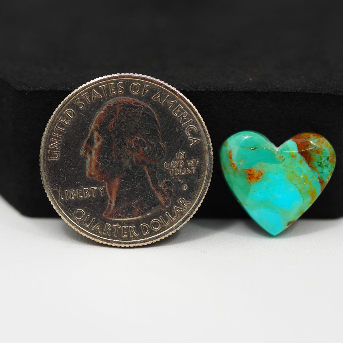 Natural Mohave Turquoise Heart Cabochon 14x14mm 6ct - Blue - Pedra Gems