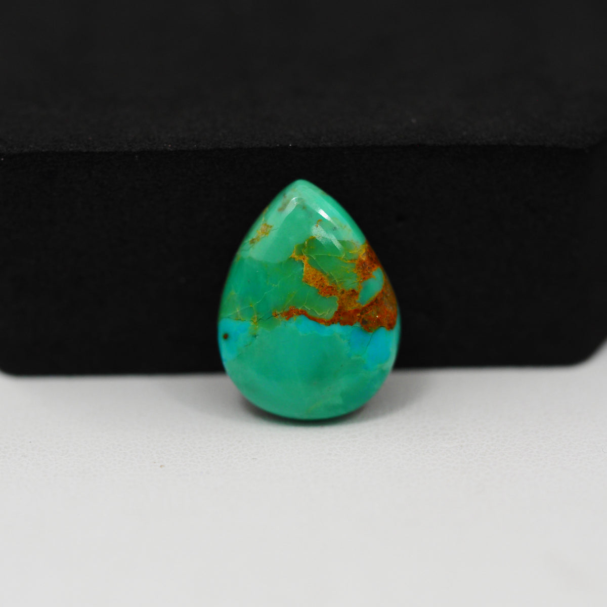 Natural Mohave Turquoise Pear Cabochon 18x14mm 7ct - Green Rust Matrix - Pedra Gems