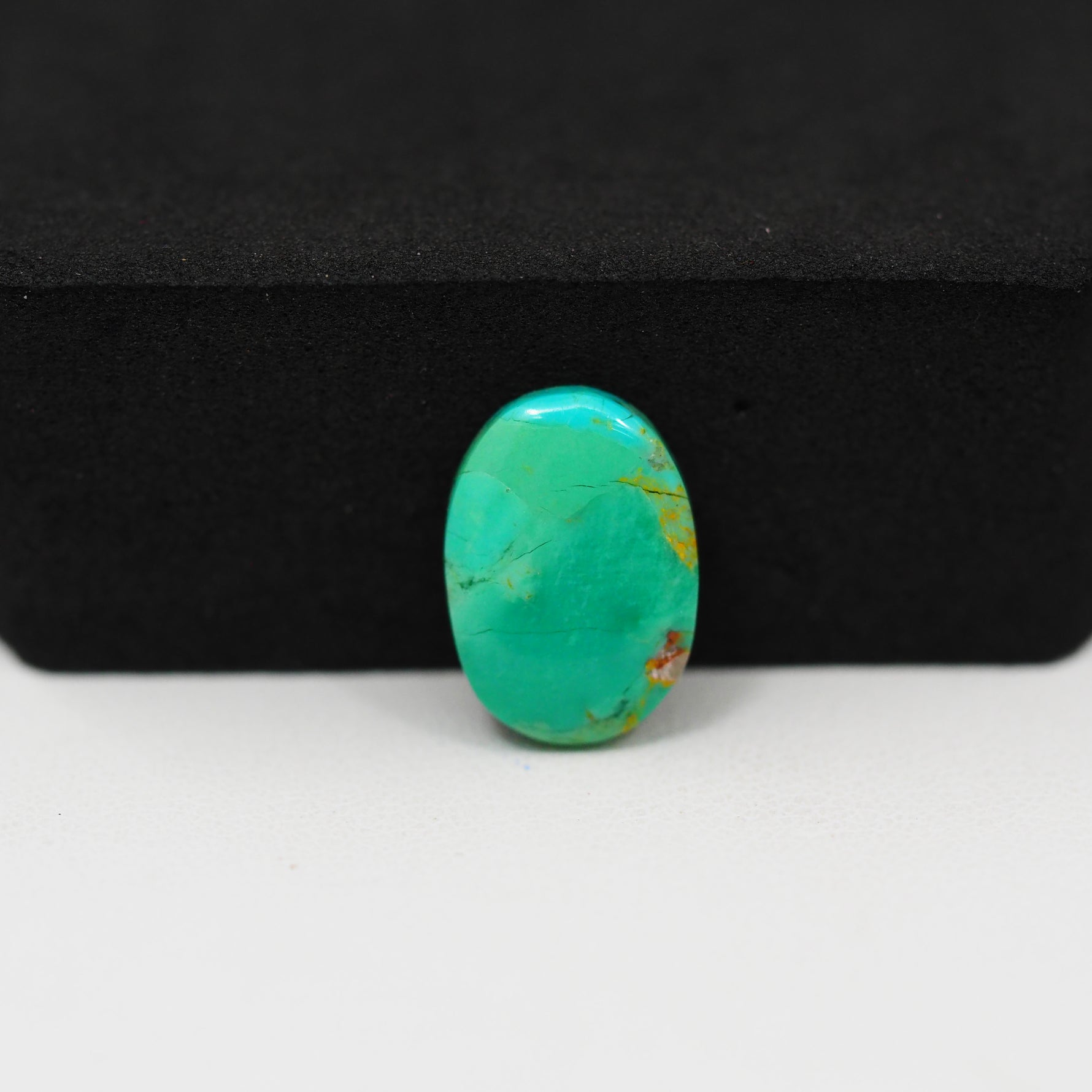 Natural Mohave Turquoise Oval Cabochon 15x11mm 4.5ct - Green - Pedra Gems