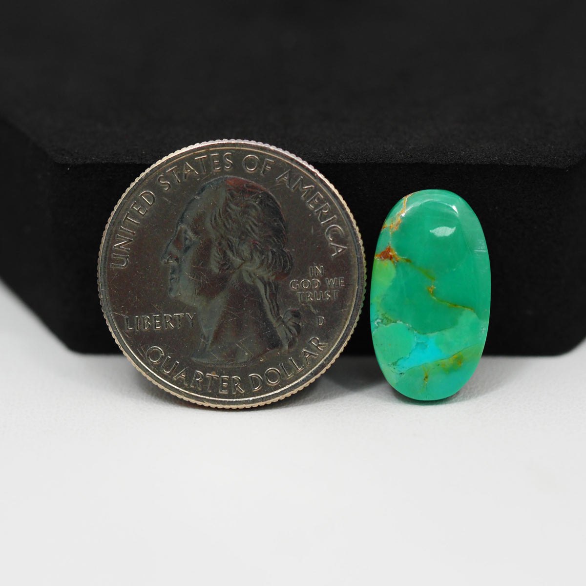 Natural Mohave Turquoise Oval Cabochon 19x11mm 5ct - Green - Pedra Gems