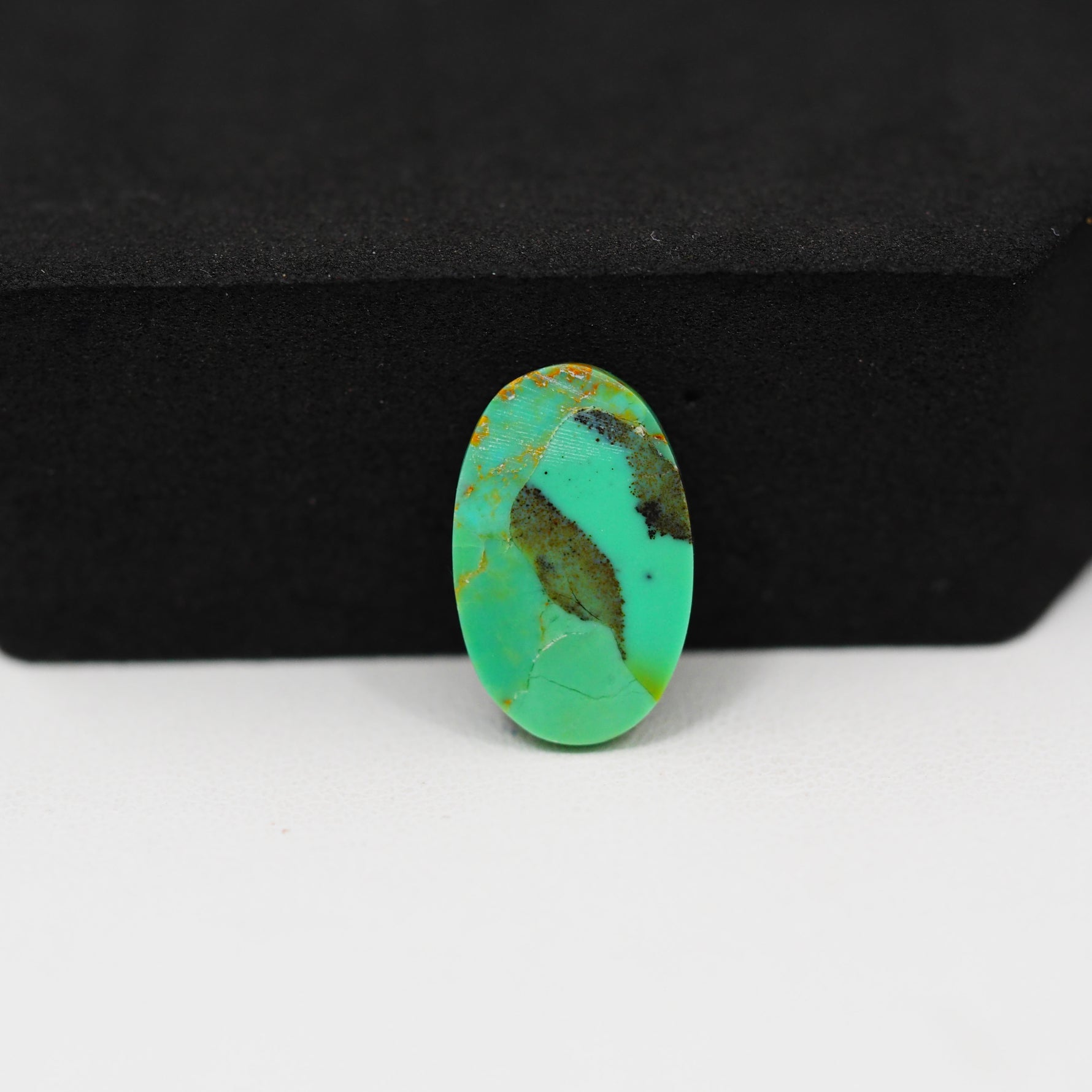 Natural Mohave Turquoise Oval Cabochon 17x10mm 4.5ct - Green - Pedra Gems