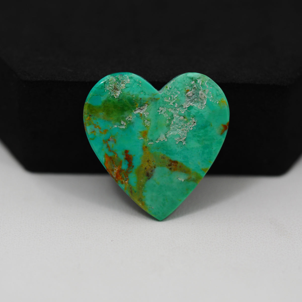 Natural Mohave Turquoise Heart Cabochon 25x25mm 15.5ct - Blue Green - Pedra Gems