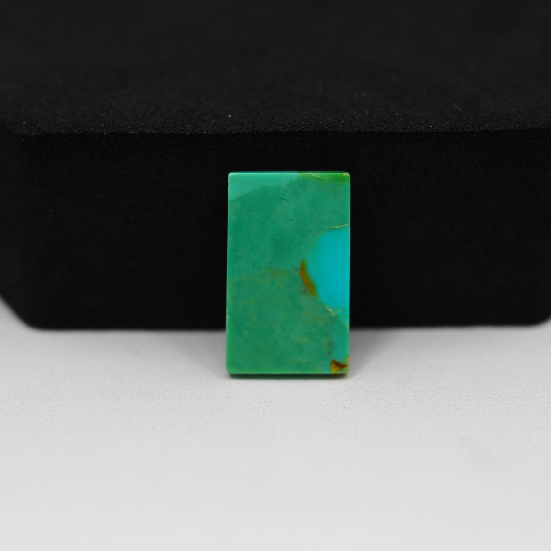 Natural Mohave Turquoise Rectangle Cabochon 17x10mm 5.5ct - Green - Pedra Gems