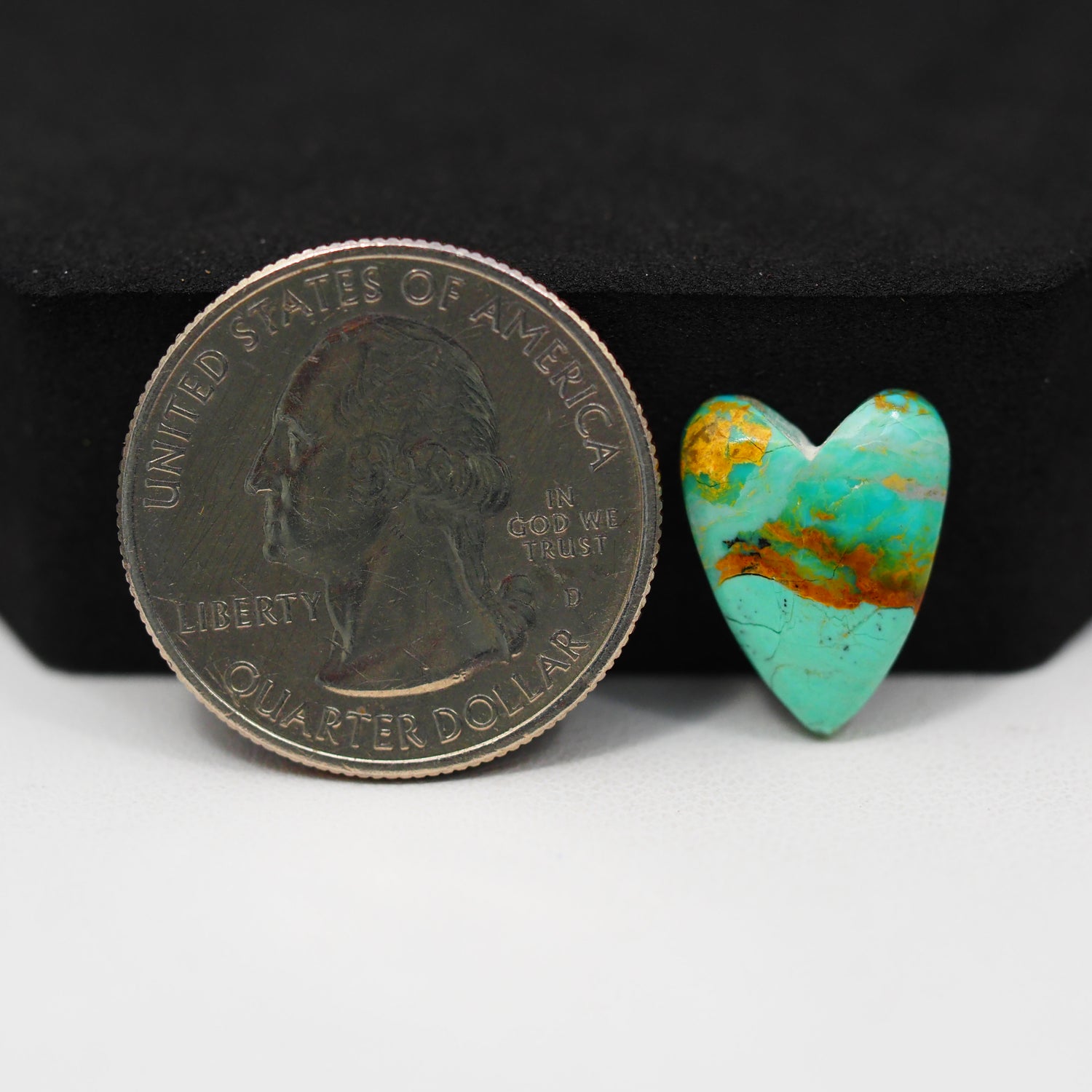 Natural Mohave Turquoise Heart Cabochon 15x12mm 4.5ct - Blue Orange Matrix - Pedra Gems