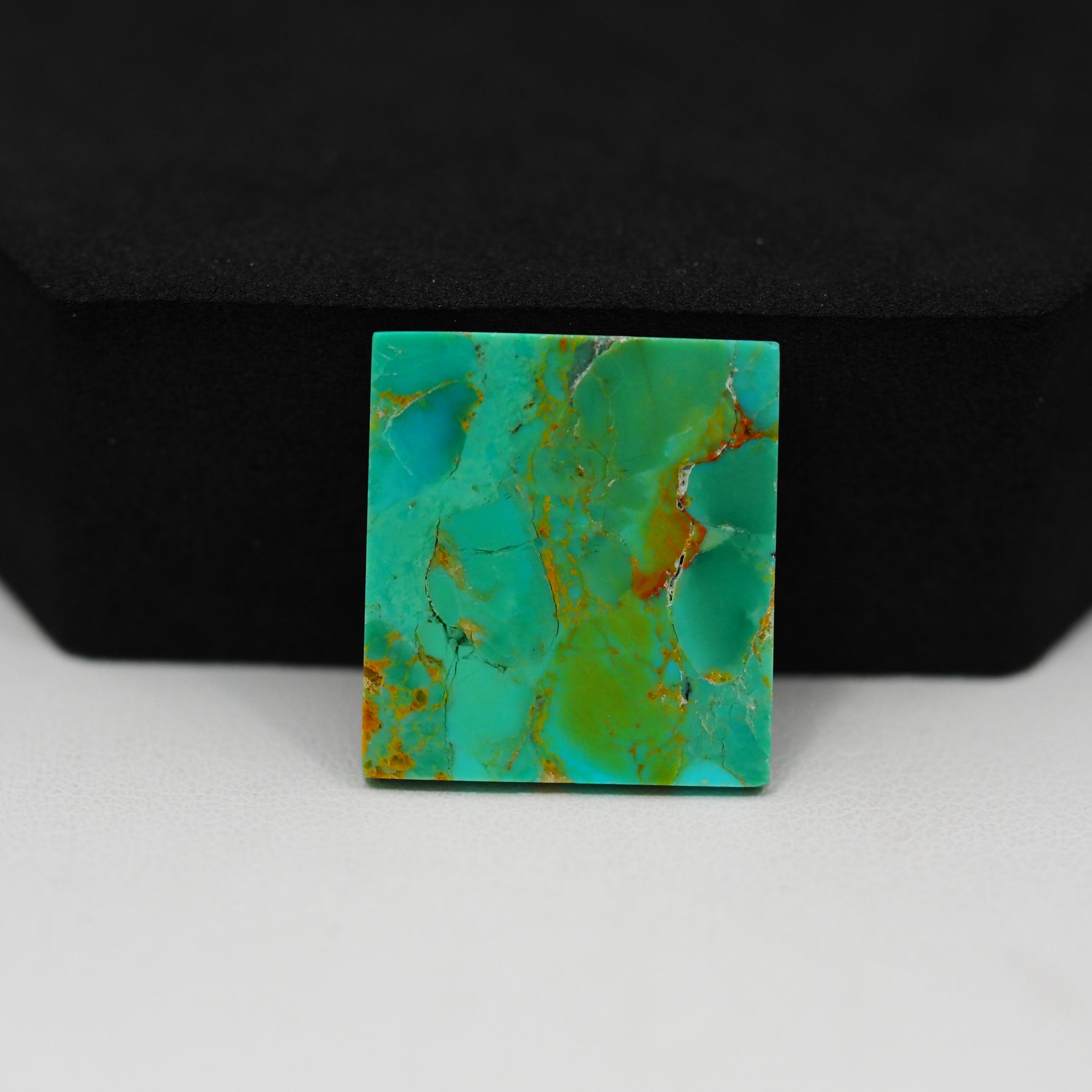 Natural Mohave Turquoise Square Cabochon 20x18mm 11ct - Pedra Gems