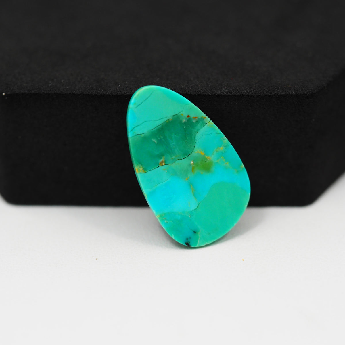 Natural Mohave Turquoise Freeform Cabochon 25x14mm 12ct - Pedra Gems