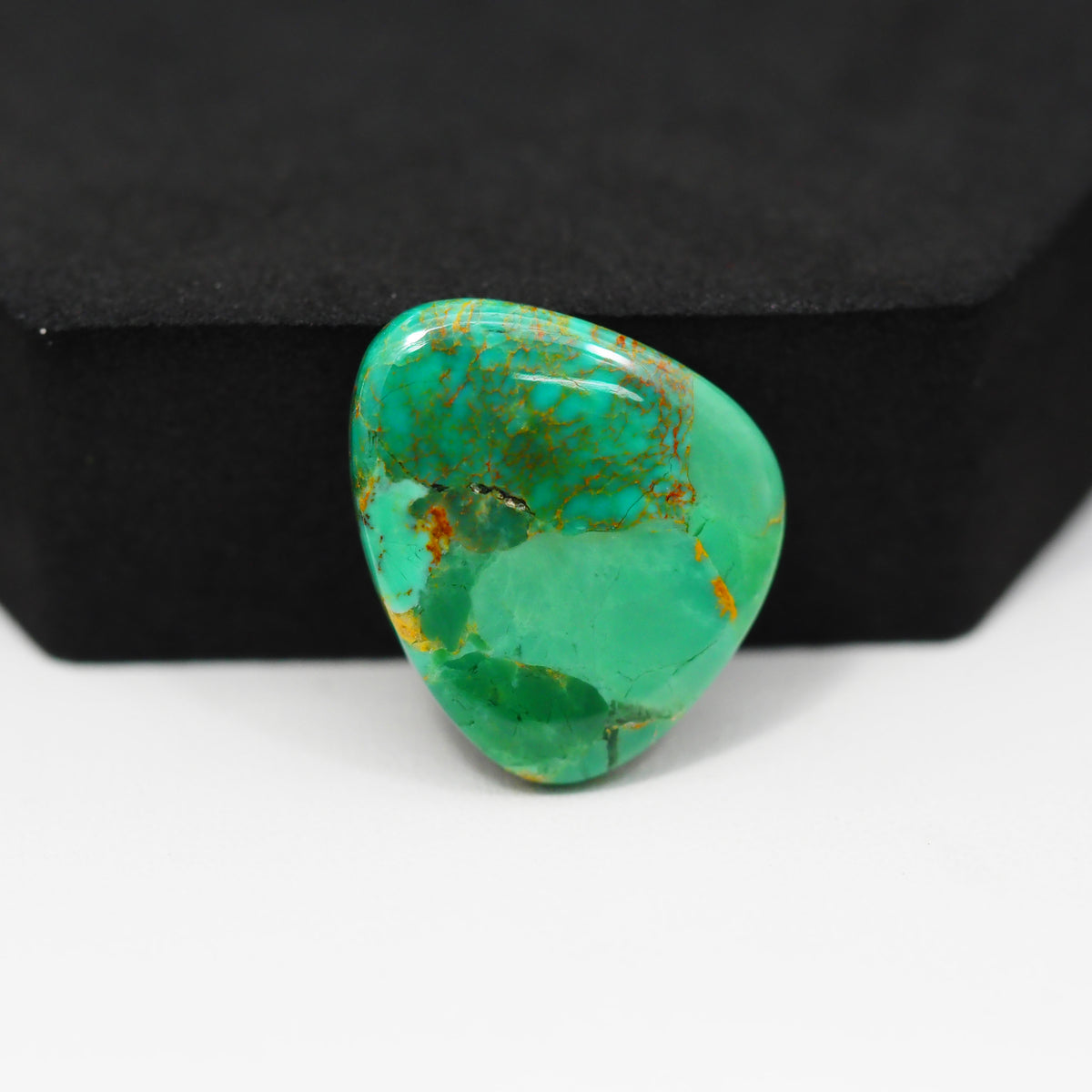 Natural Mohave Turquoise Freeform Cabochon 23x20mm 15ct - Green Rust Matrix - Pedra Gems
