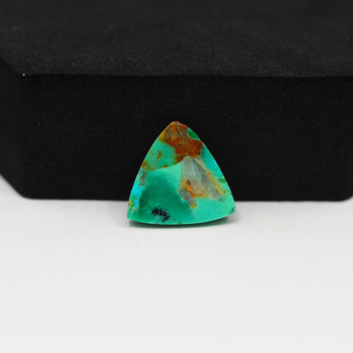Natural Mohave Turquoise Trapezoid Cabochon 14x13mm 4.5ct - Green Rust Matrix - Pedra Gems