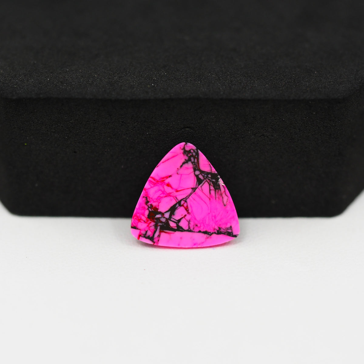 Cherry Blossom Cabochon 13x14mm 5.5ct - Trillion - Pedra Gems.