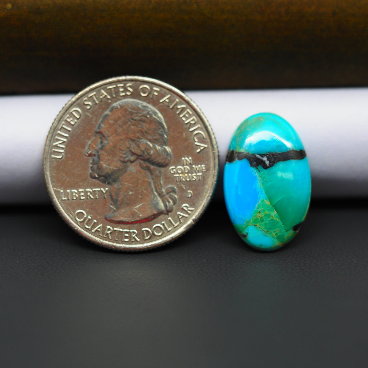 Mohave Turquoise & White Buffalo Oval Cabochon 19x12mm 6.5ct - Blue with Black Diagonal - Pedra Gems