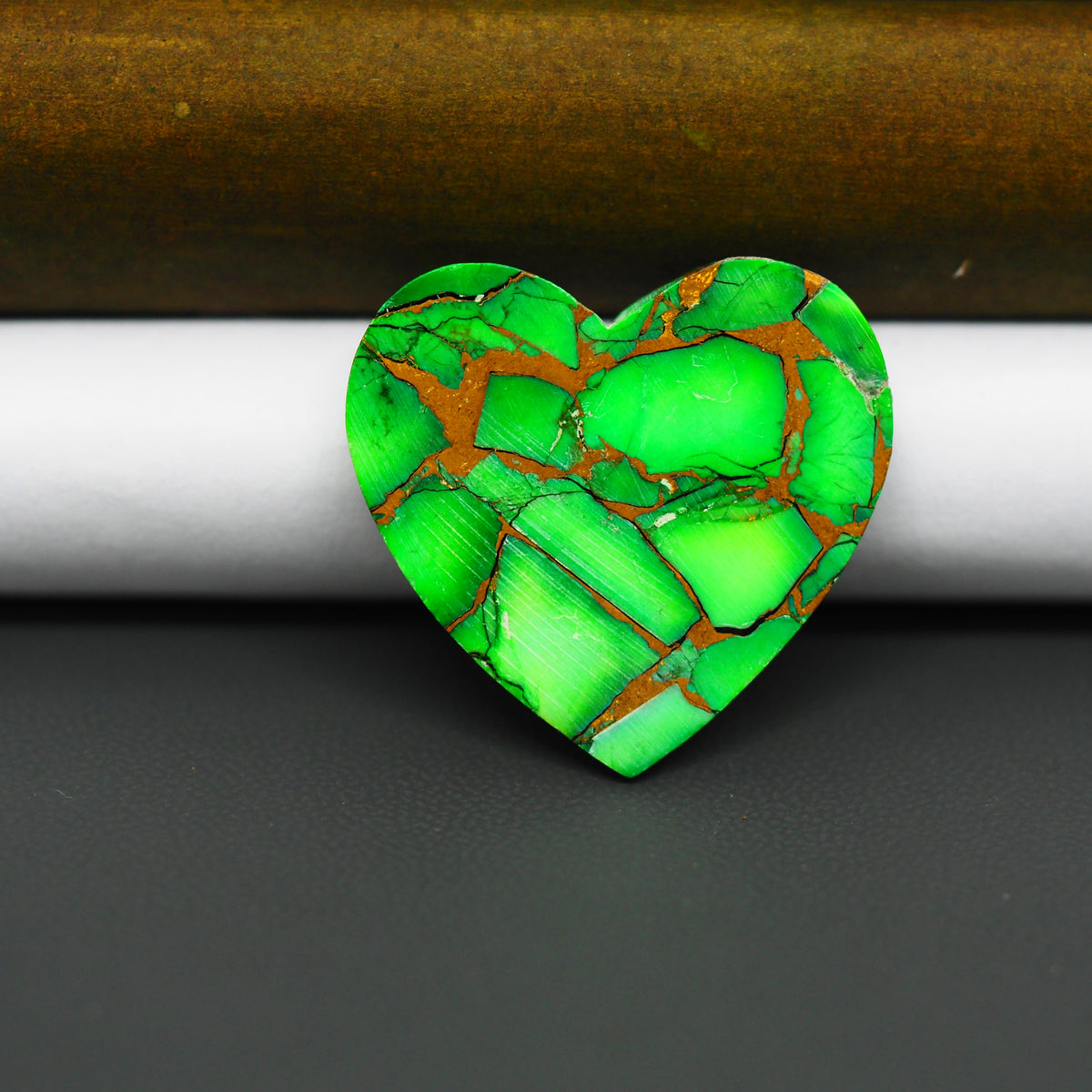 Natural Emerald Dahlia Heart Cabochon 26x28mm 24ct - vivid green with copper matrix, ships to Europe, Japan, Canada, Australia, NZ & worldwide - Pedra Gems.