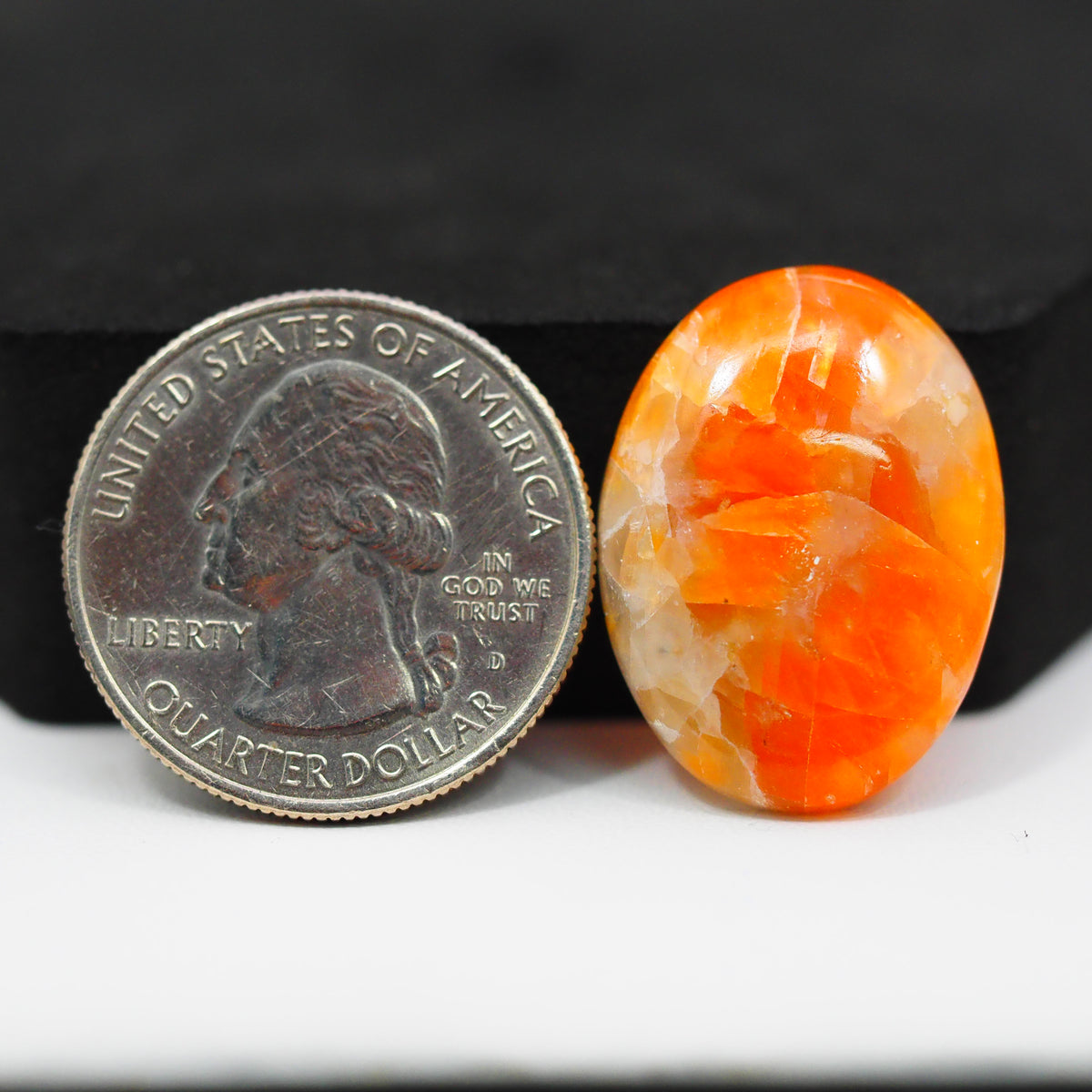 Natural Orange Calcite Oval Cabochon 25x18mm 19.5ct - warm honey-orange - Pedra Gems.