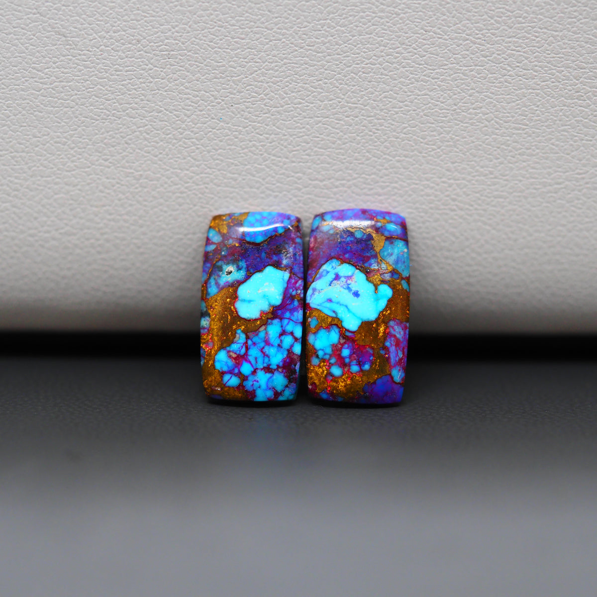 Stabilized Purple Mohave (Mojave) Turquoise rectangle cabochon pair 16x9x3mm 9.5ct - purple with blue Kingman turquoise nuggets - photo 2 - Pedra Gems.