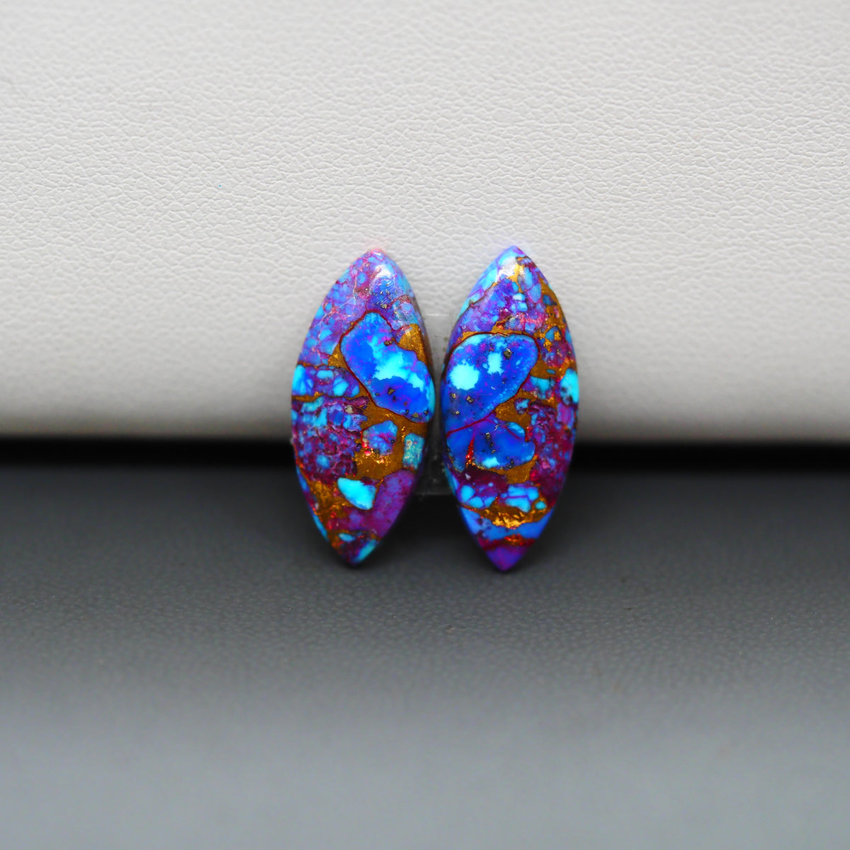 Stabilized Purple Mohave (Mojave) Turquoise marquise cabochon pair 21x9x3mm 10ct - purple with blue Kingman turquoise nuggets - photo 4 - Pedra Gems.