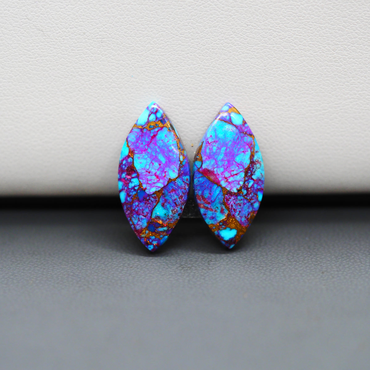 Stabilized Purple Mohave (Mojave) Turquoise marquise cabochon pair 22x11x3mm 13ct - purple with blue Kingman turquoise nuggets - photo 4 - Pedra Gems.