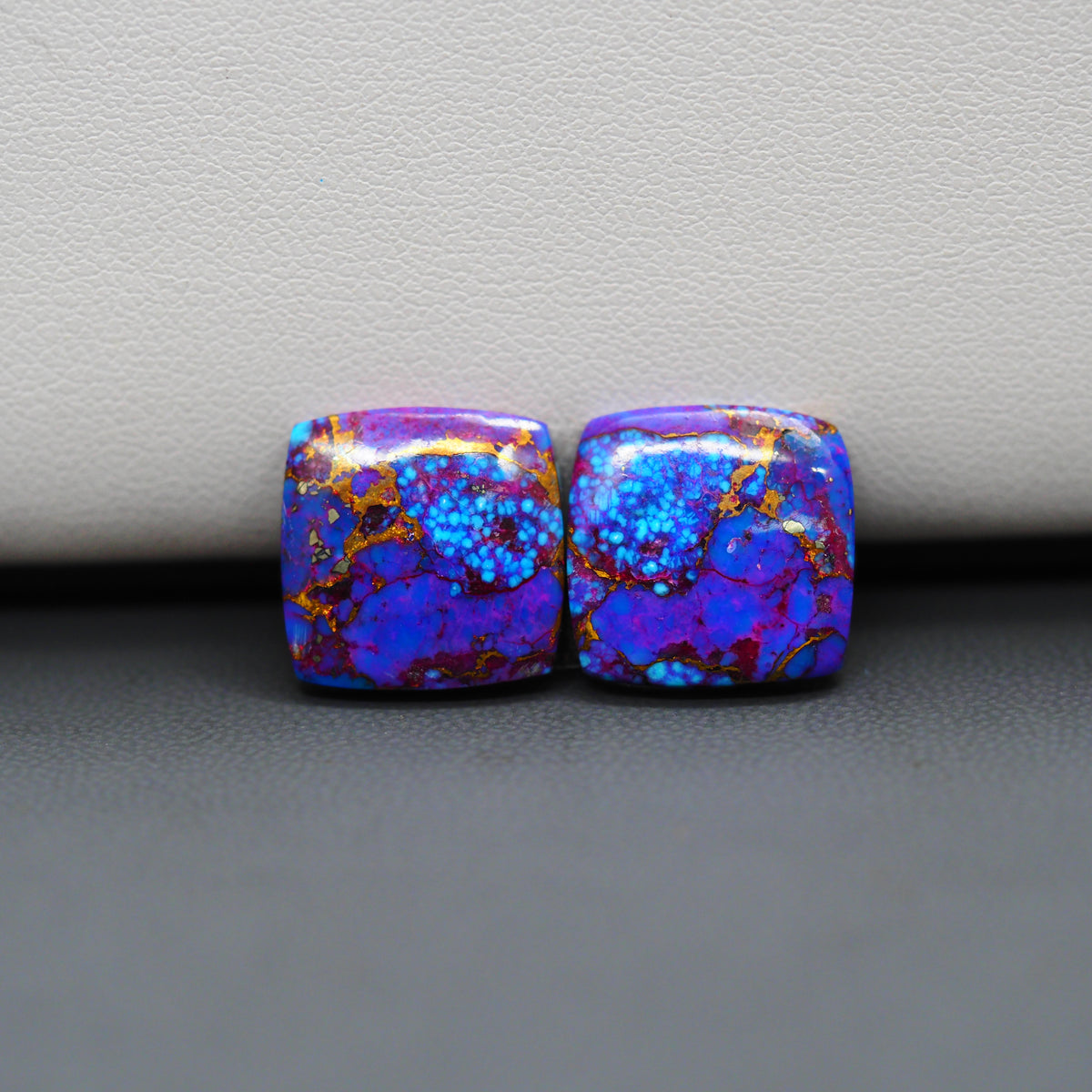 Stabilized Purple Mohave (Mojave) Turquoise cushion cabochon pair 14x15x3mm 14.5ct - purple with blue Kingman turquoise nuggets - photo 2 - Pedra Gems.