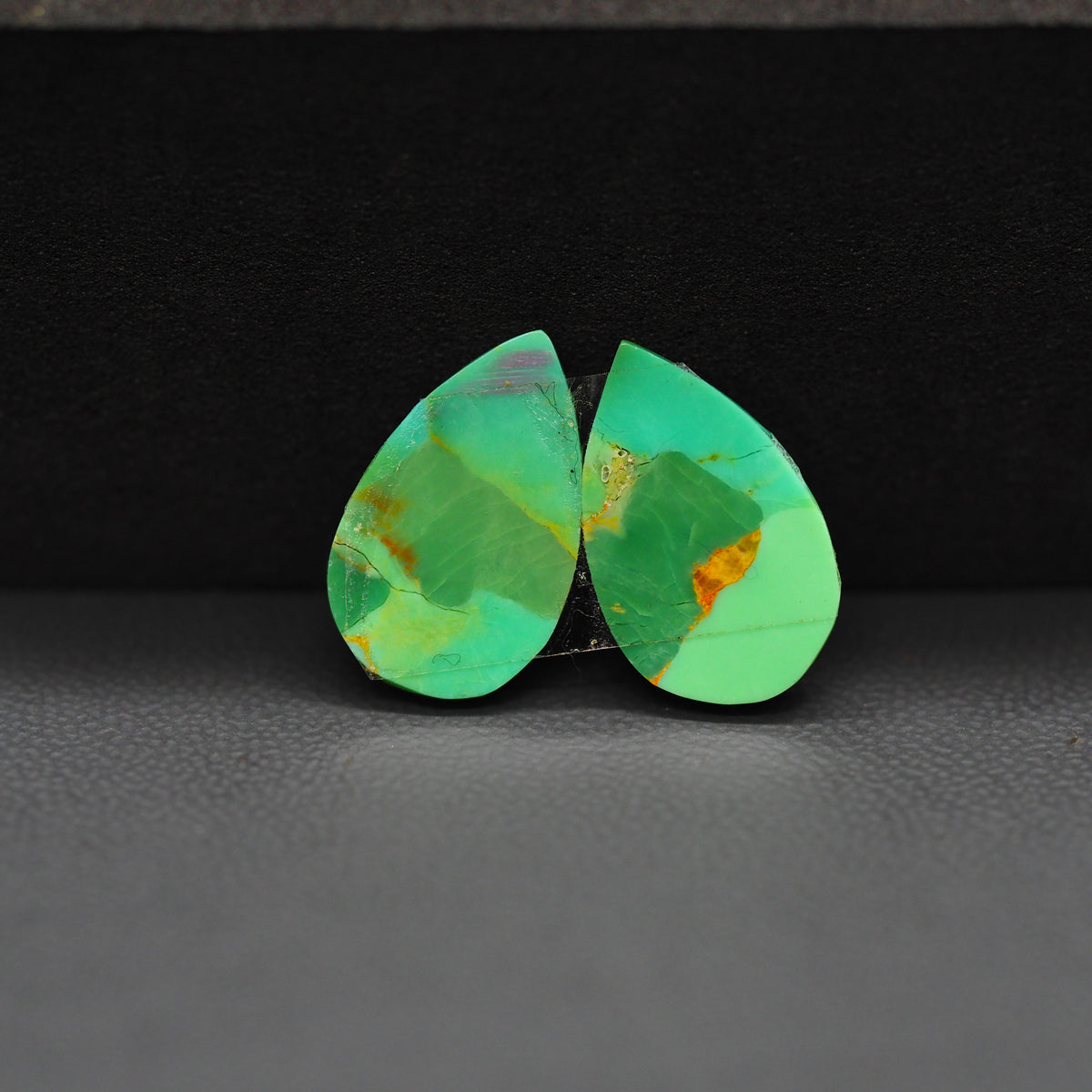 Mohave Mojave turquoise composite pair 17x11x3mm 7.5ct pear cabochon Kingman - photo 3