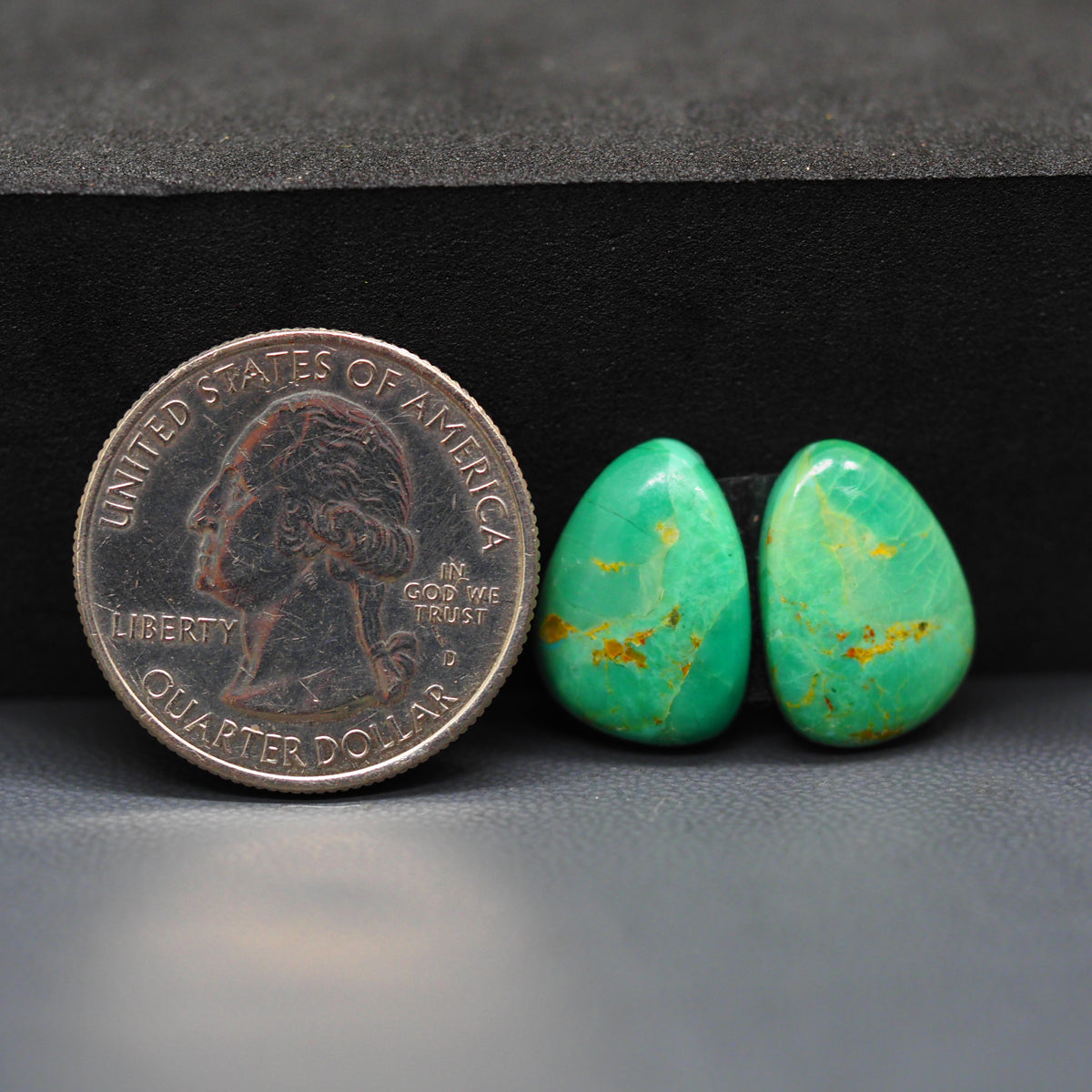 Mohave Mojave turquoise composite pair 16x11x3mm 9ct freeform cabochon Kingman - photo 1