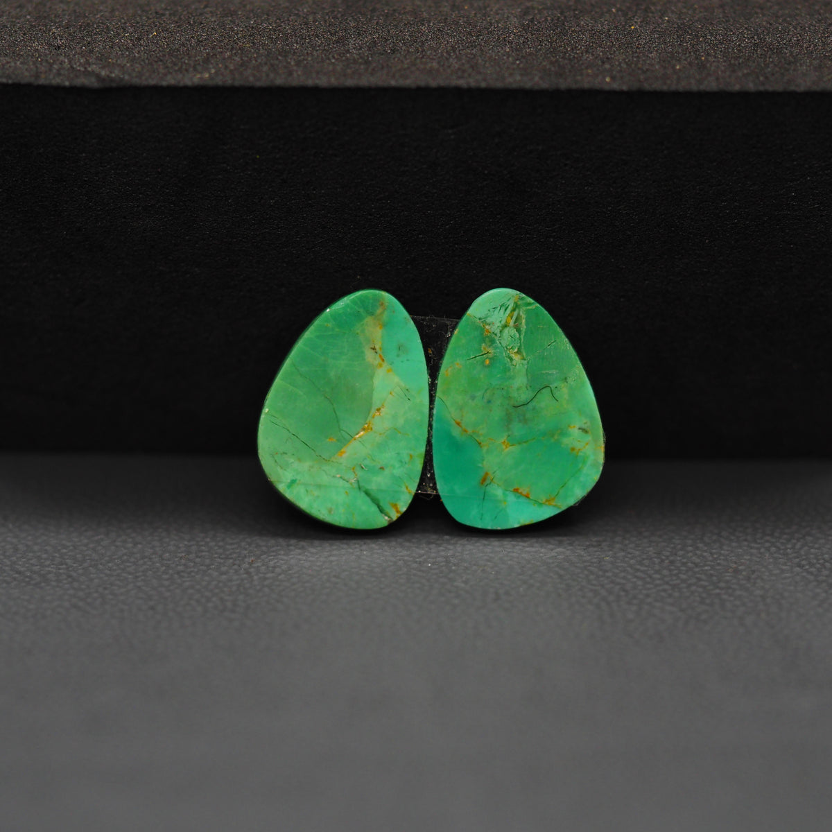 Mohave Mojave turquoise composite pair 16x11x3mm 9ct freeform cabochon Kingman - photo 3