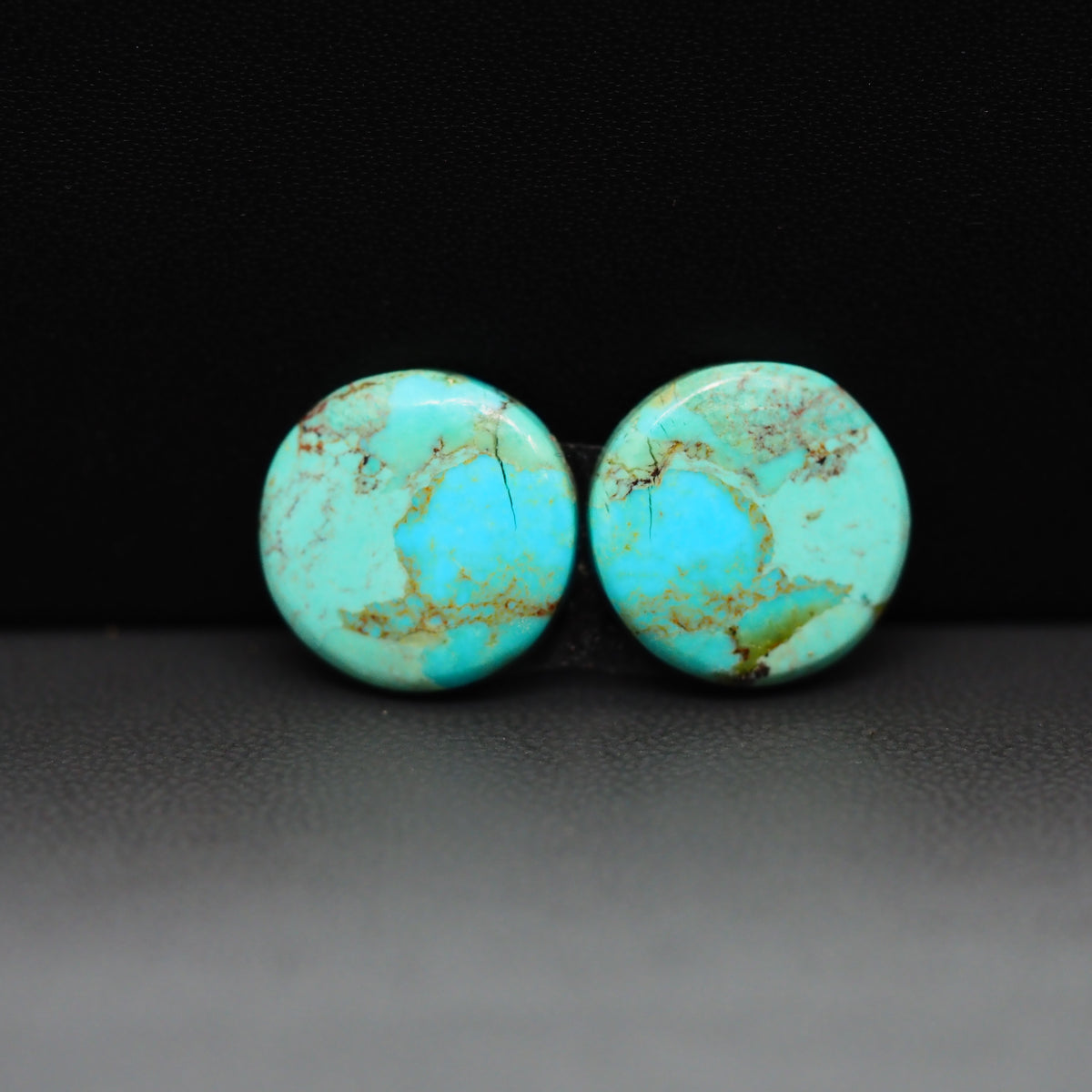 Mohave Mojave turquoise composite pair 15x15x3mm 11ct round cabochon Kingman - photo 4