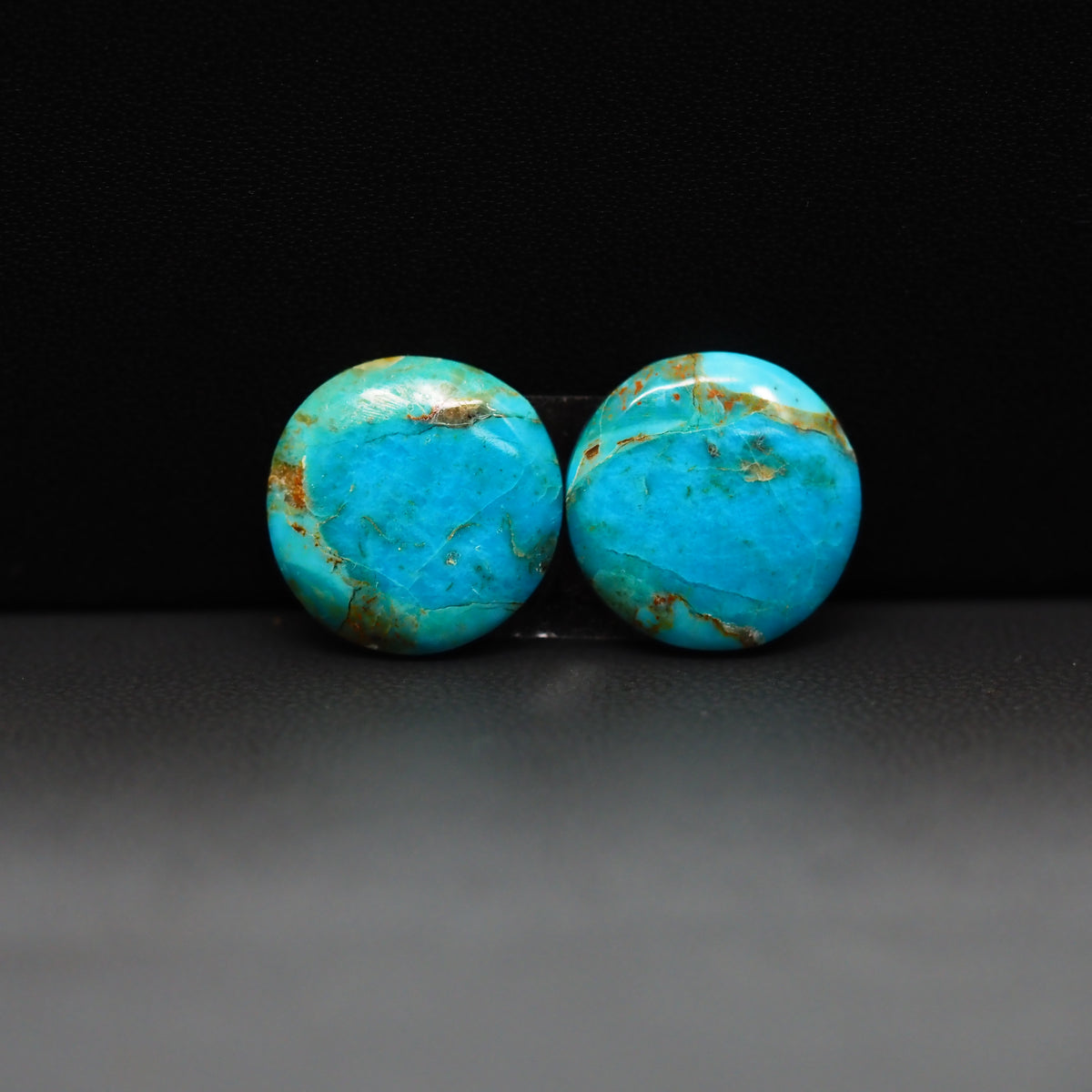 Mohave Mojave turquoise composite pair 15x15x3mm 11ct round cabochon Kingman - photo 4