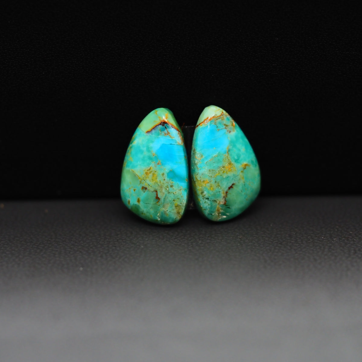 Mohave Mojave turquoise composite pair 16x10x3mm 8.5ct freeform cabochon Kingman - photo 4
