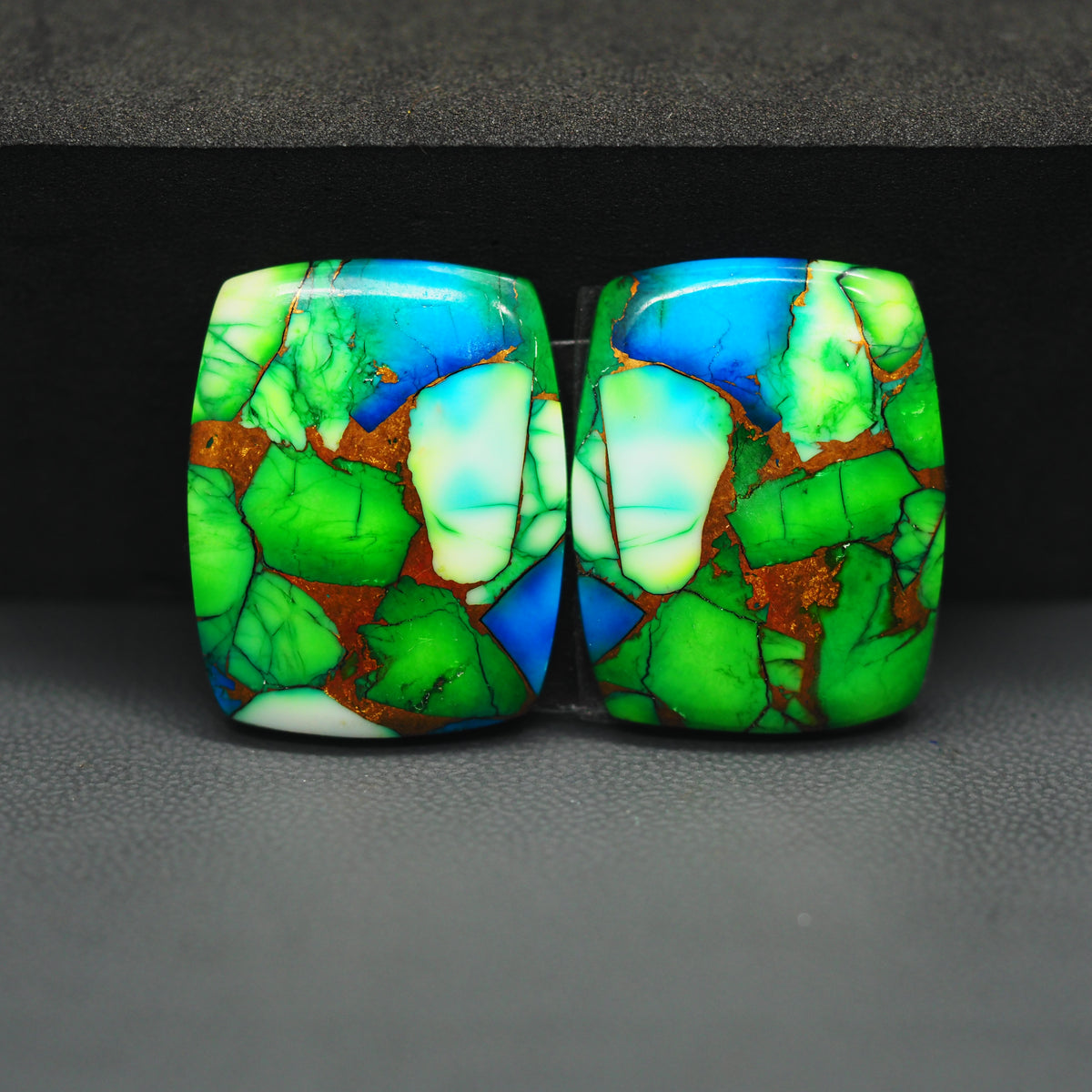 Peacock Dahlia composite pair 25x20x4mm 37.5ct cushion cabochon - photo 4