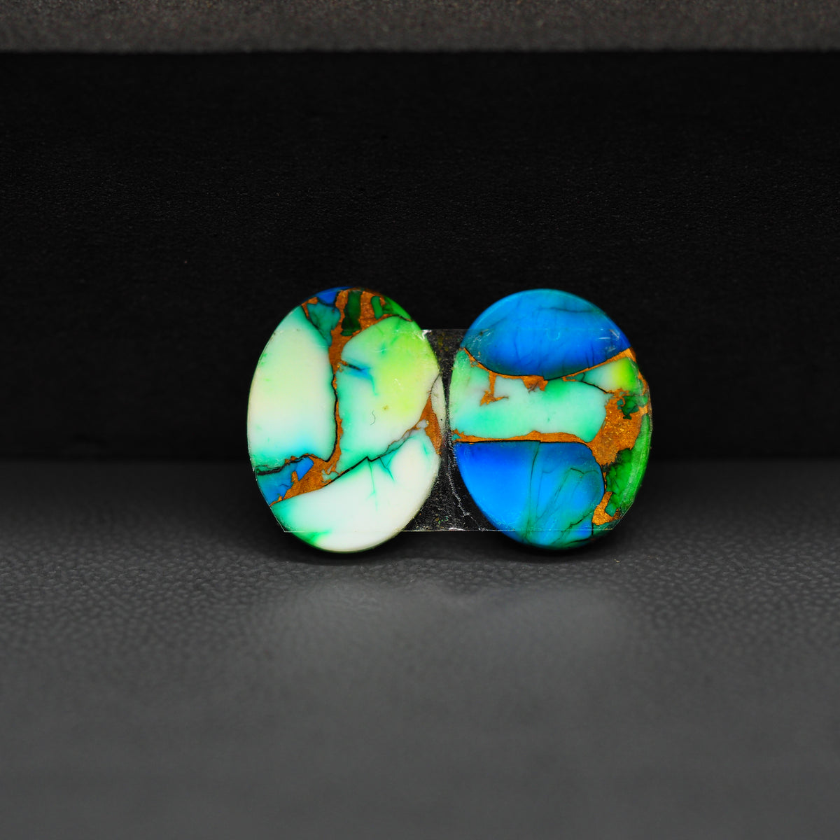 Peacock Dahlia composite pair 16x12x3mm 12ct oval cabochon - photo 3