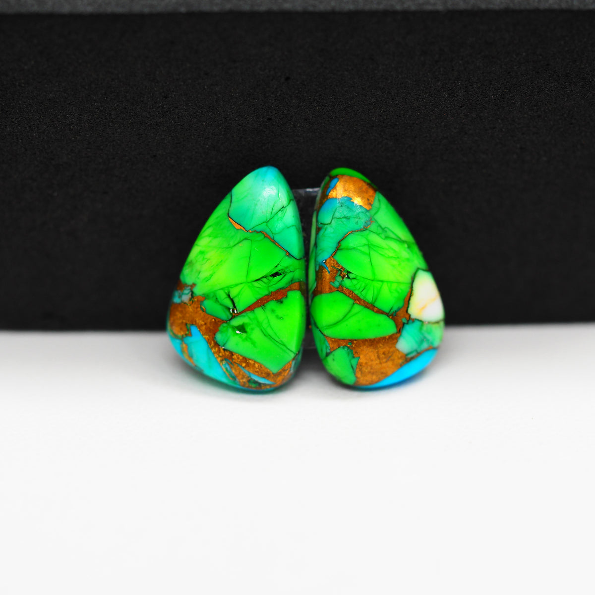 Peacock Dahlia composite pair 17x11x3mm 10.5ct freeform cabochon - photo 2